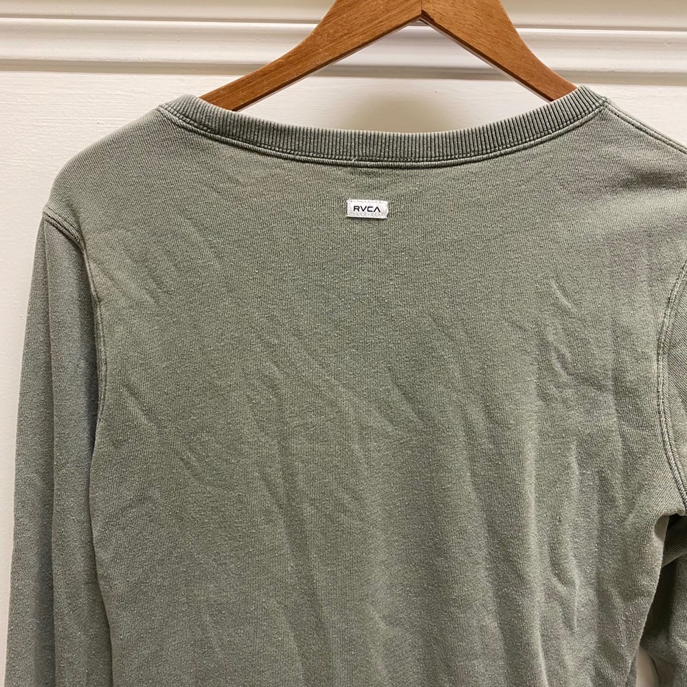 Rvca sweater